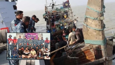 মিয়ানমারে পাচারকালে ডিজেল ও সিমেন্টভর্তি বোটসহ আটক ১১